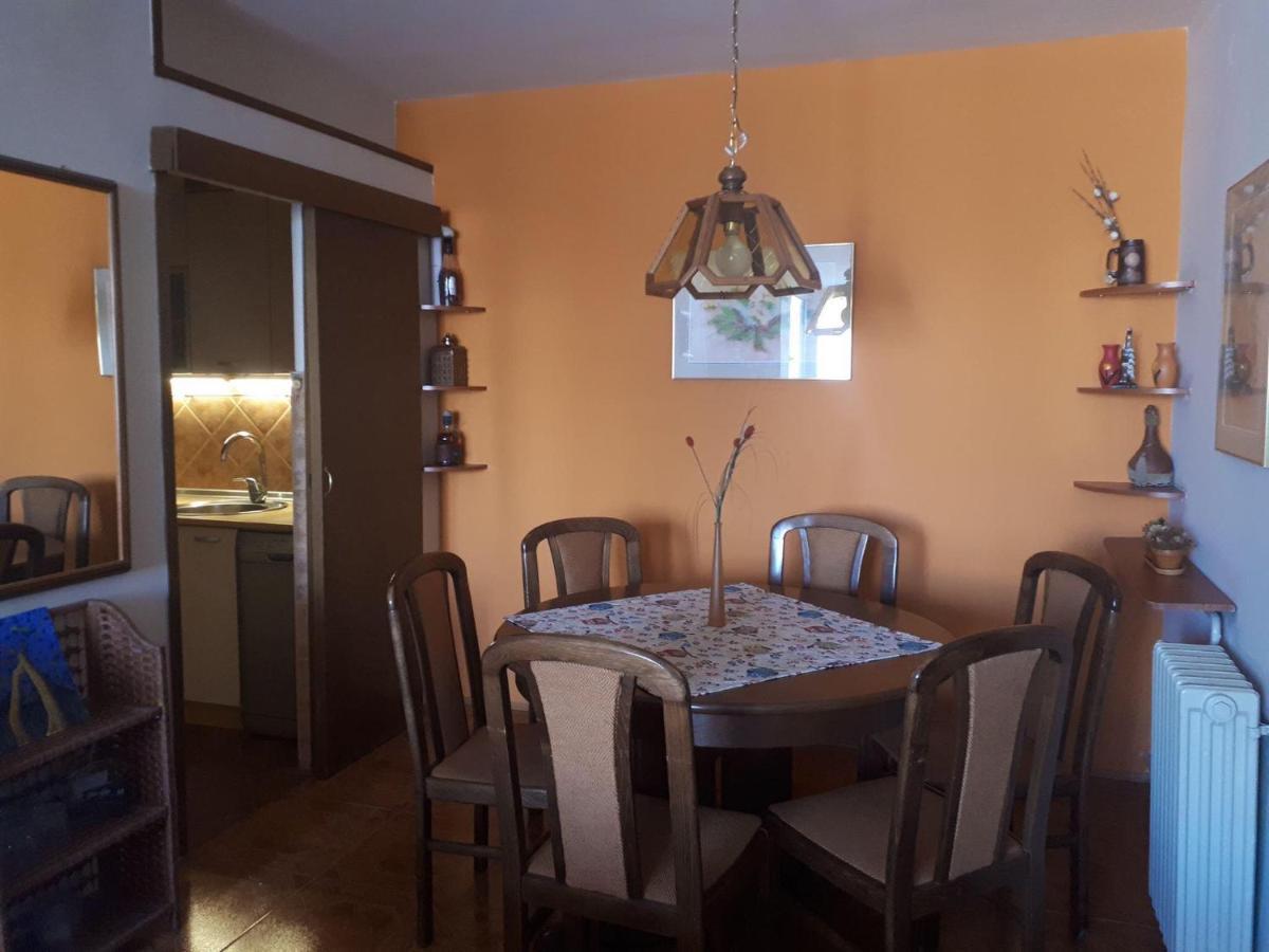 Skopje - Center Bright Apartment מראה חיצוני תמונה