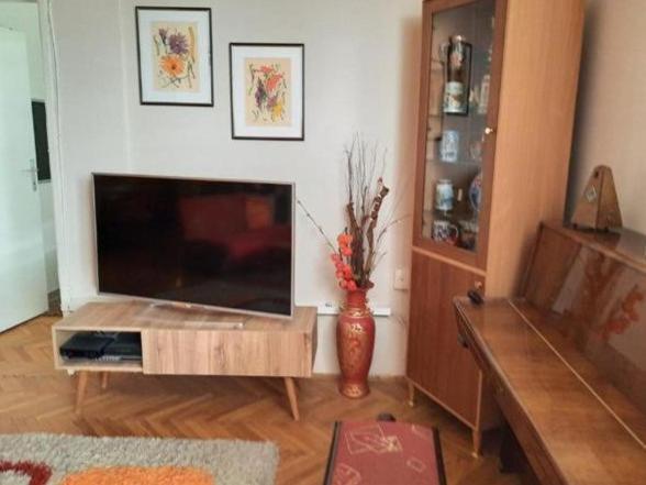 Skopje - Center Bright Apartment מראה חיצוני תמונה